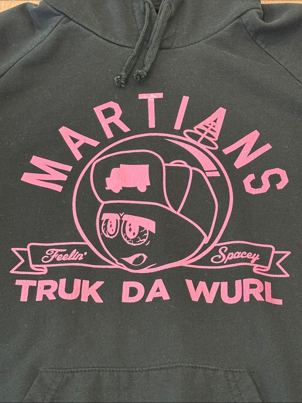 Trukfit vintage Martians Truk da wurl med wm’s hoodie - Picture 3 of 12
